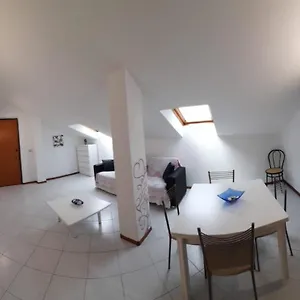 Appartement Attico Del Sole Zero Undici Zero Uno Sette Lt 0787, Levanto